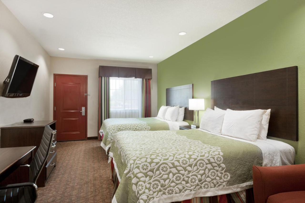 Lone Star Inn Kenedy 外观 照片